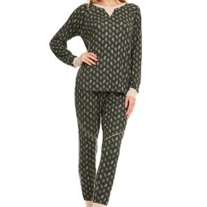 Flora Nikrooz Maddie Printed Hacci Pajama Set
